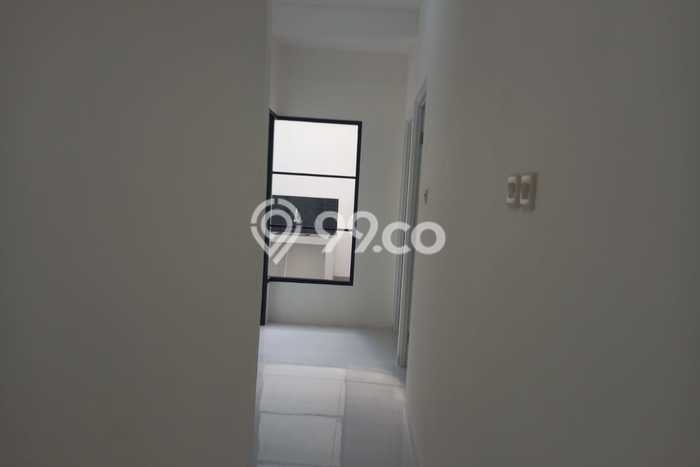 Rumah Modern 2 KT di Graha Raya Bintaro Tangerang Selatan Unfurnished Rumah Modern 2 KT di Graha Raya Bintaro Tangerang Selatan Unfurnished