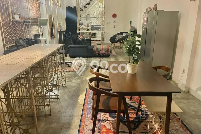 Ruko Dijual di Tangerang Selatan LT 119m2 & LB 120m2 Lokasi Terbaik! Ruko Dijual di Tangerang Selatan LT 119m2 & LB 120m2 Lokasi Terbaik!