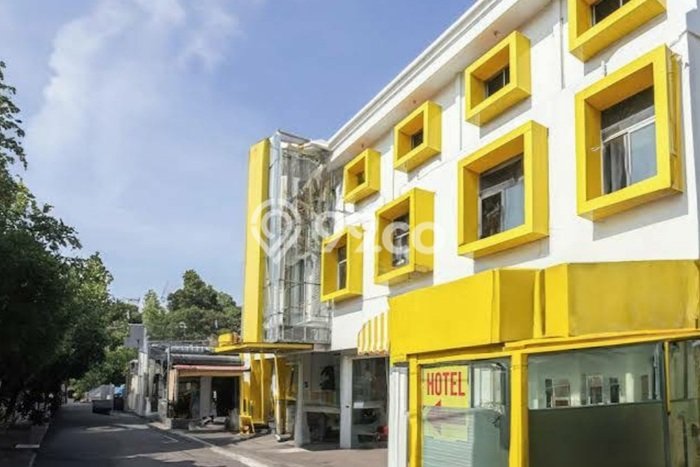 Hotel Strategis Kawasan , Luas 2000m2m², Area Bisnis, Akses Jakarta Barat, Jakarta Barat Hotel Strategis Kawasan , Luas 2000m2m², Area Bisnis, Akses Jakarta Barat, Jakarta Barat
