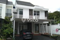 Rumah Strategis Ciputat Timur, Tangerang Selatan, LT 148m² LB 180m² Rumah Strategis Ciputat Timur, Tangerang Selatan, LT 148m² LB 180m²