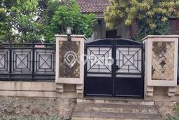 Rumah Luxury Modern Tanpa Renovasi di Sektor 2 - Bintaro Jakarta Selatan Rumah Luxury Modern Tanpa Renovasi di Sektor 2 - Bintaro Jakarta Selatan