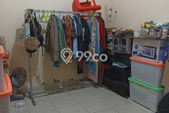 Rumah Luas Asri 2 KT Siap Huni di Sektor 3 - Bintaro Jakarta Selatan Rumah Luas Asri 2 KT Siap Huni di Sektor 3 - Bintaro Jakarta Selatan