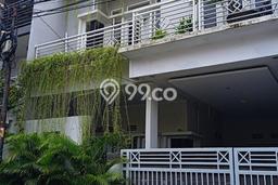 Rumah Strategis Minimalis Lb 210m2 di Pondok Aren, Tangerang Selatan Rumah Strategis Minimalis Lb 210m2 di Pondok Aren, Tangerang Selatan