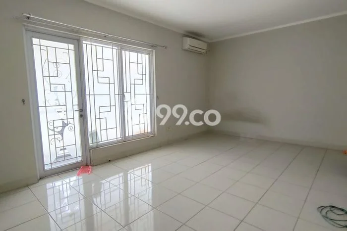 Jual Rumah Eksklusif 3 KT di Cikokol, Tangerang Jual Rumah Eksklusif 3 KT di Cikokol, Tangerang