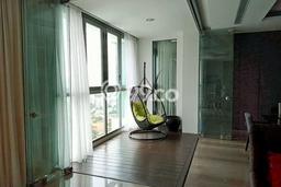 Bloomington 221 m² 3 BR Private Lift Kemang Village Usd 3000 Bloomington 221 m² 3 BR Private Lift Kemang Village Usd 3000