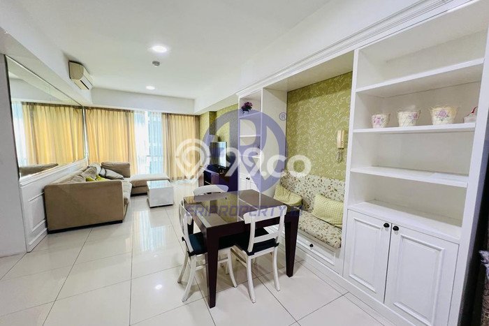 Apartemen Disewakan 2 Kamar Hemat Siap Huni di Jakarta Selatan, Luas 98m2 Apartemen Disewakan 2 Kamar Hemat Siap Huni di Jakarta Selatan, Luas 98m2