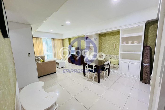 Apartemen Disewakan 2 Kamar Hemat Siap Huni di Jakarta Selatan, Luas 98m2 Apartemen Disewakan 2 Kamar Hemat Siap Huni di Jakarta Selatan, Luas 98m2