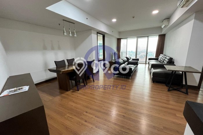 Apartemen Disewakan Murah 3 KT / 2 KM di Kemang, Jakarta Selatan Apartemen Disewakan Murah 3 KT / 2 KM di Kemang, Jakarta Selatan