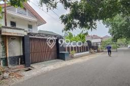 Rumah Elit LB 500m2 Siap Huni Desain Elegan di Dago, Bandung Rumah Elit LB 500m2 Siap Huni Desain Elegan di Dago, Bandung