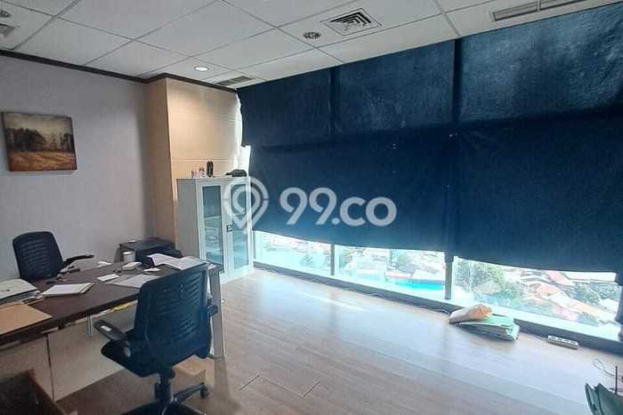Unit Komersial Dijual di Kebayoran Baru Jakarta Selatan 132m2 Unit Komersial Dijual di Kebayoran Baru Jakarta Selatan 132m2