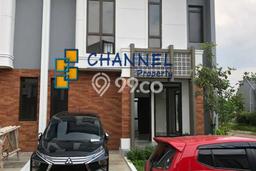 Rumah Luas Asri 3 KT Siap Huni di BSD Tangerang Rumah Luas Asri 3 KT Siap Huni di BSD Tangerang