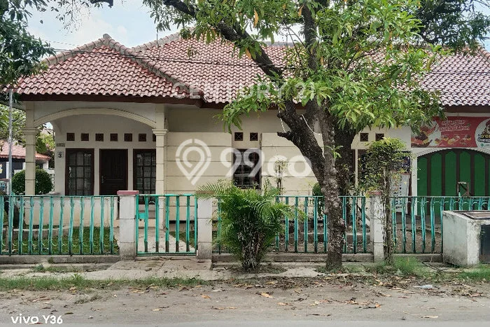 For Sale! Luxury House LT 410m2 Desain Elegan di Kecapi For Sale! Luxury House LT 410m2 Desain Elegan di Kecapi