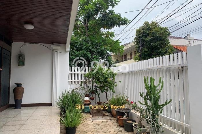Dijual Rumah Premium dengan Fasilitas Sekitar Lengkap di Senen, Jakarta Pusat Dijual Rumah Premium dengan Fasilitas Sekitar Lengkap di Senen, Jakarta Pusat