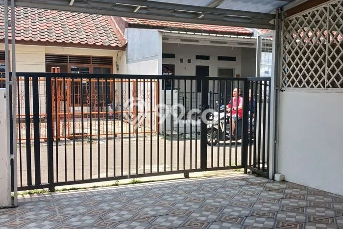 LOKASI TERBAIK! Rumah kawasan , 1 KM, Area Premium, Luas 90m2m² LB 90m2m² LOKASI TERBAIK! Rumah kawasan , 1 KM, Area Premium, Luas 90m2m² LB 90m2m²
