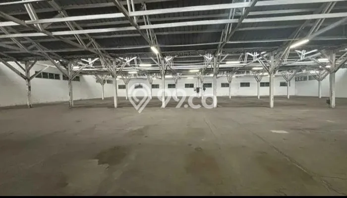 Unit Gudang disewakan di Dayeuhkolot Bandung dengan LT 20000m2 / LB 1600m2 Unit Gudang disewakan di Dayeuhkolot Bandung dengan LT 20000m2 / LB 1600m2
