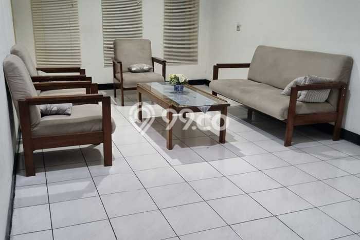 Hunian Elit LB 300m2 Siap Huni Desain Elegan di Buah Batu, Bandung Hunian Elit LB 300m2 Siap Huni Desain Elegan di Buah Batu, Bandung