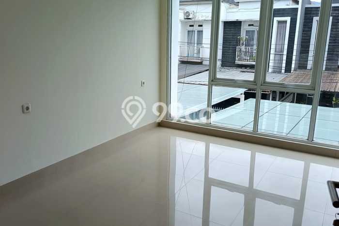Jual Rumah Bagus Siap Huni LB 100m2 di Arcamanik, Bandung Jual Rumah Bagus Siap Huni LB 100m2 di Arcamanik, Bandung