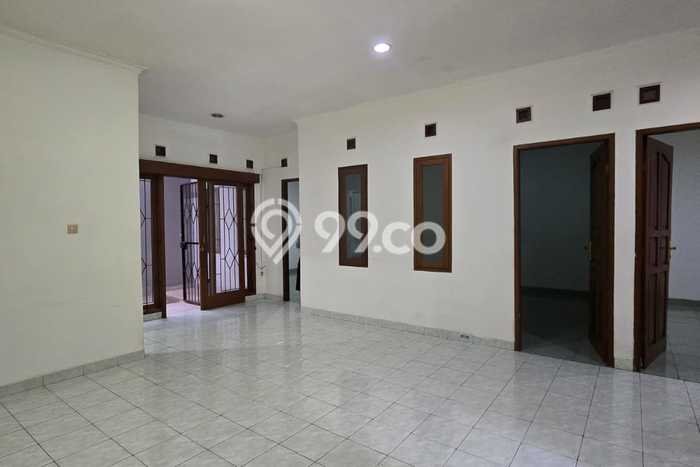 Disewakan Segera Rumah Kondisi Baik di Kawasan Batununggal, Bandung Disewakan Segera Rumah Kondisi Baik di Kawasan Batununggal, Bandung