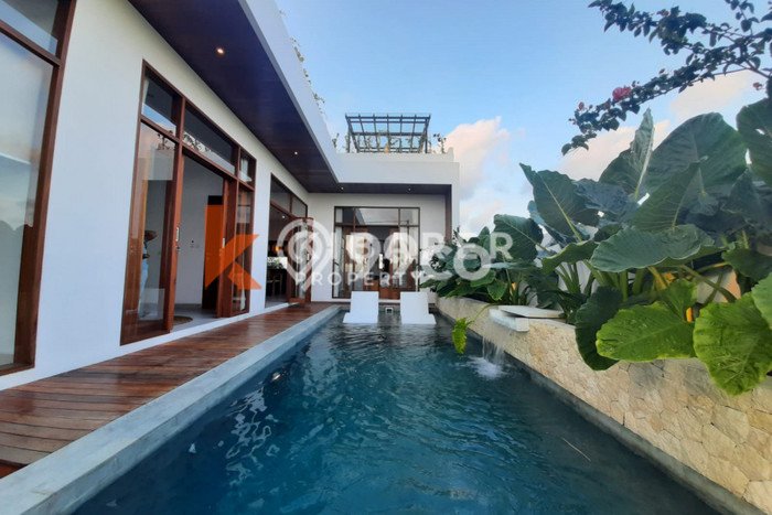 Rumah Disewakan Badung LT 200m2 LB 200m2 Kawasan Pererenan Rumah Disewakan Badung LT 200m2 LB 200m2 Kawasan Pererenan
