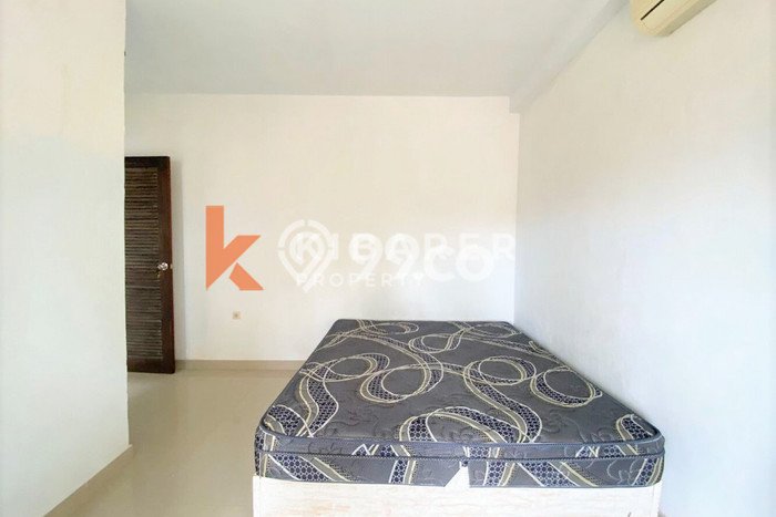 Disewakan! Rumah 6 Kamar Tidur &
6 Kamar Mandi di Ungasan, Badung Disewakan! Rumah 6 Kamar Tidur &
6 Kamar Mandi di Ungasan, Badung
