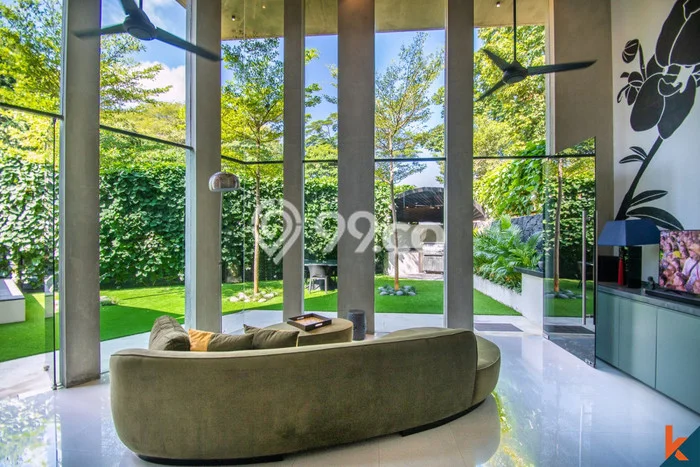 Rumah Luxury Modern Tanpa Renovasi di Umalas Badung Rumah Luxury Modern Tanpa Renovasi di Umalas Badung