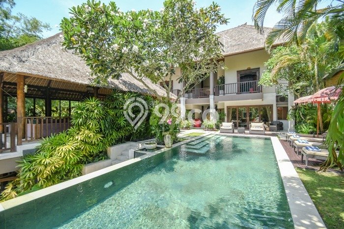 Hunian Elit LB 350m2 Siap Huni Desain Elegan di Pererenan, Badung Hunian Elit LB 350m2 Siap Huni Desain Elegan di Pererenan, Badung