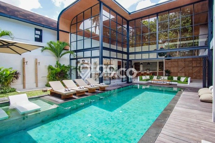 Ready to Use! Luxury House LT 506m2 Desain Modern di Pererenan Ready to Use! Luxury House LT 506m2 Desain Modern di Pererenan