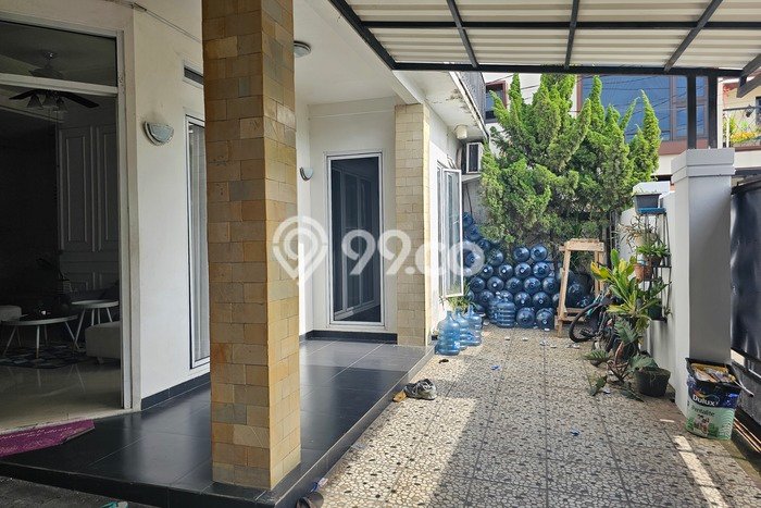 Rumah di Bekasi Kondisi Bagus Minimalis Dekat Fasilitas Publik Rumah di Bekasi Kondisi Bagus Minimalis Dekat Fasilitas Publik