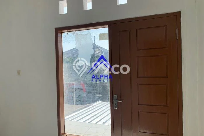 Ruko Lokasi Premium Kawasan Cicaheum, Luas 70m², Siap Usaha Ruko Lokasi Premium Kawasan Cicaheum, Luas 70m², Siap Usaha