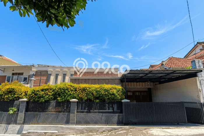 Rumah Elit LB 180m2 Siap Pakai Desain Elegan di Cigadung, Bandung Rumah Elit LB 180m2 Siap Pakai Desain Elegan di Cigadung, Bandung