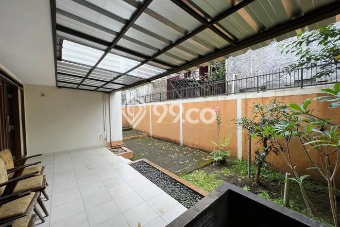 Disewakan! Rumah 4 Kamar Tidur &
3 Kamar Mandi di Setiabudi, Bandung Disewakan! Rumah 4 Kamar Tidur &
3 Kamar Mandi di Setiabudi, Bandung