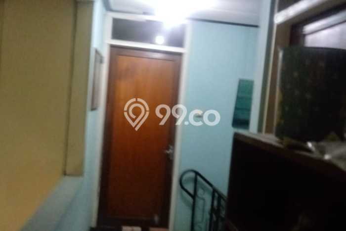 Rumah Mewah LB 280m2 Siap Huni Desain Elegan di Cipaganti, Bandung Rumah Mewah LB 280m2 Siap Huni Desain Elegan di Cipaganti, Bandung