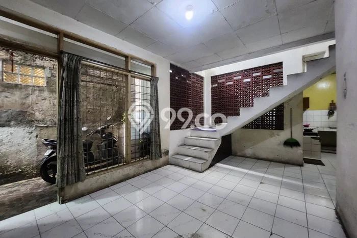Dijual Kost 12 Kamar di Bandung untuk Investasi Anda Dijual Kost 12 Kamar di Bandung untuk Investasi Anda