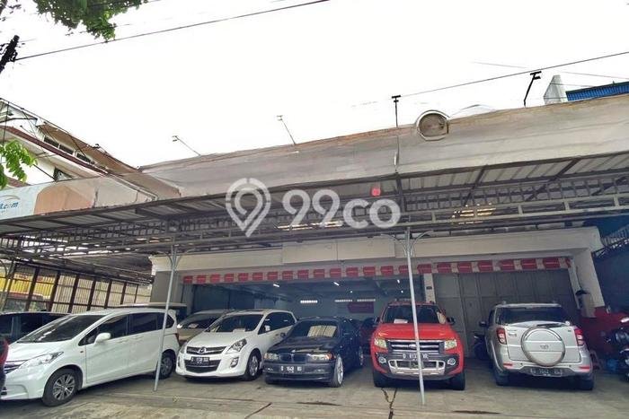 Ruko Disewa di Bandung dengan LB 600m2 Area Komersial Ramai Ruko Disewa di Bandung dengan LB 600m2 Area Komersial Ramai