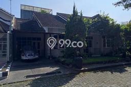 Rumah di Cipaganti, LT 252m², LB 200m² Rumah di Cipaganti, LT 252m², LB 200m²