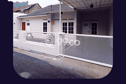 Kesempatan Memiliki Rumah Terawat di Kawasan Soekarno Hatta, Bandung Kesempatan Memiliki Rumah Terawat di Kawasan Soekarno Hatta, Bandung