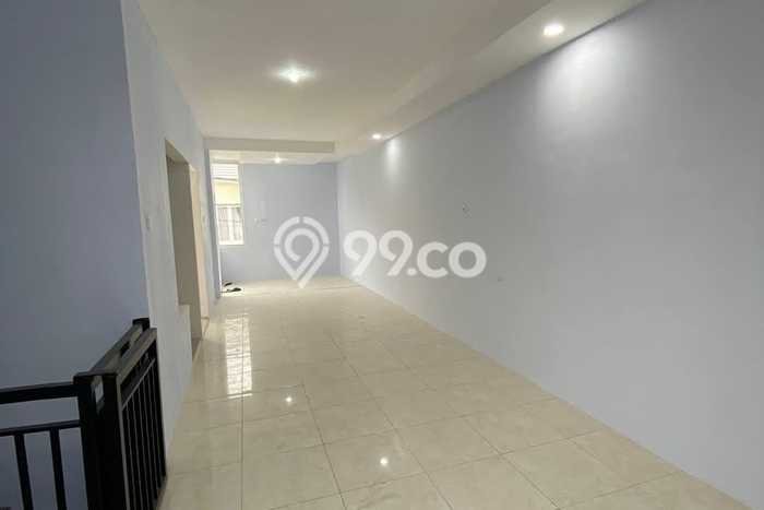 Jual Rumah Favorit Siap Huni LB 110m2 di Rungkut, Surabaya Jual Rumah Favorit Siap Huni LB 110m2 di Rungkut, Surabaya