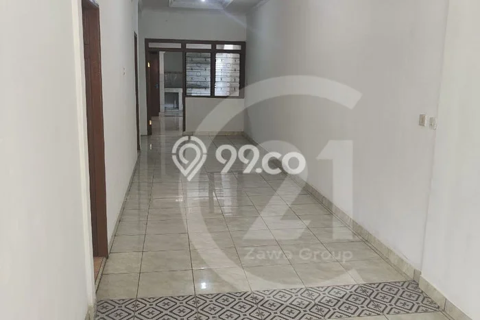 Rumah sewa siap huni 4 Kamar Tidur di Tanjung Duren, Jakarta Barat Rumah sewa siap huni 4 Kamar Tidur di Tanjung Duren, Jakarta Barat