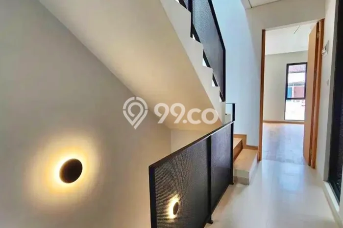 Jual Rumah Strategis Bagus Punya 3 KT di Kebon Jeruk Jakarta Barat SHM Jual Rumah Strategis Bagus Punya 3 KT di Kebon Jeruk Jakarta Barat SHM