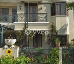 Rumah Elit LB 500m2 Siap Pakai Desain Elegan di Tanjung Barat, Jakarta Selatan Rumah Elit LB 500m2 Siap Pakai Desain Elegan di Tanjung Barat, Jakarta Selatan