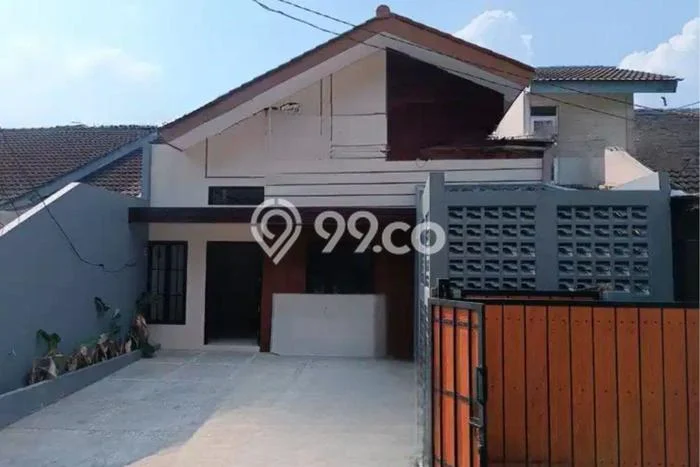 Rumah Strategis Minimalis Lb 110m2 di Ciputat, Tangerang Selatan Rumah Strategis Minimalis Lb 110m2 di Ciputat, Tangerang Selatan