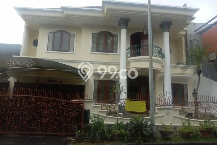 Rumah Elit LB 500m2 Siap Pakai Desain Elegan di Bintaro, Jakarta Selatan Rumah Elit LB 500m2 Siap Pakai Desain Elegan di Bintaro, Jakarta Selatan