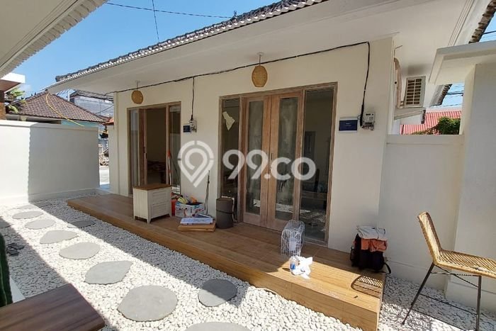 Rumah Kost untuk Dijual di Canggu Punya 4 Kamar Rumah Kost untuk Dijual di Canggu Punya 4 Kamar