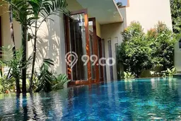 Jual Rumah Luas Elegan Dengan View Eksklusif di Lebak Bulus, Jakarta Selatan Jual Rumah Luas Elegan Dengan View Eksklusif di Lebak Bulus, Jakarta Selatan