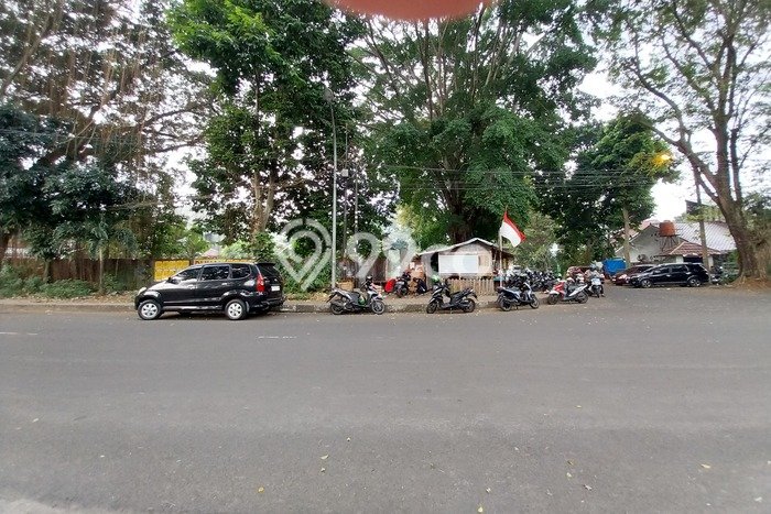 LOKASI STRATEGIS! Tanah di Ahmadyani, Luas 1035m², Pinggir Jalan Raya LOKASI STRATEGIS! Tanah di Ahmadyani, Luas 1035m², Pinggir Jalan Raya