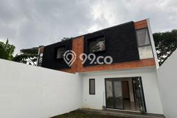 Dijual Rumah Strategis Bagus Punya 3 KT di Arcamanik Bandung SHM Dijual Rumah Strategis Bagus Punya 3 KT di Arcamanik Bandung SHM