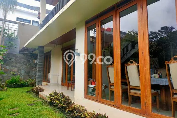 Hunian Mewah LB 400m2 Siap Huni Desain Elegan di Geger Kalong, Bandung Hunian Mewah LB 400m2 Siap Huni Desain Elegan di Geger Kalong, Bandung