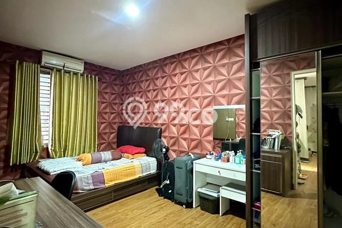 Rumah Modern Minimalis 5 Kamar Bisa Langsung Pindah di Karawang Barat Rumah Modern Minimalis 5 Kamar Bisa Langsung Pindah di Karawang Barat