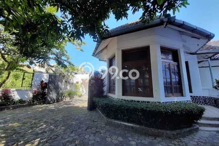 Jual Rumah Mewah Elegan Dengan View Eksklusif di Wastukencana, Bandung Jual Rumah Mewah Elegan Dengan View Eksklusif di Wastukencana, Bandung