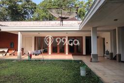Rumah Elit Modern Tanpa Renovasi di Sayap Dago Bandung Rumah Elit Modern Tanpa Renovasi di Sayap Dago Bandung